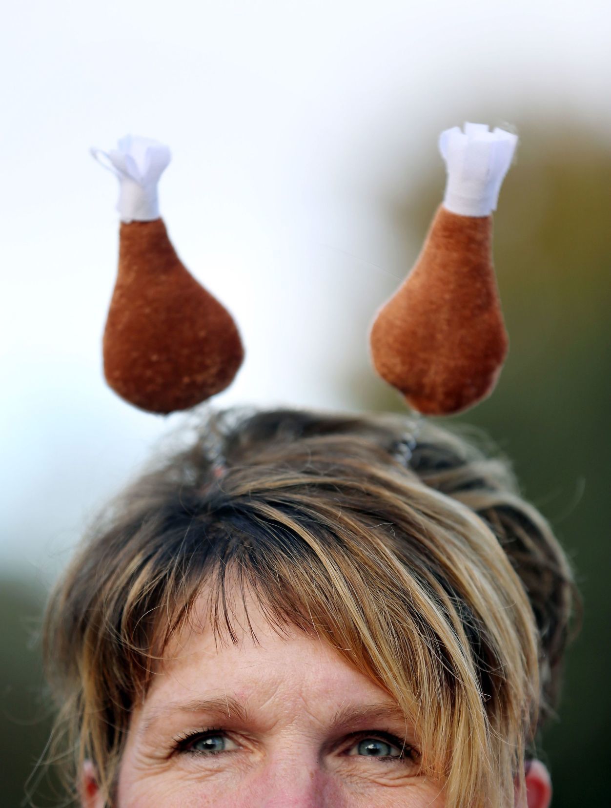 Turkey leg headband